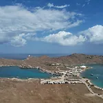 Playera Holiday home Naousa (Paros)